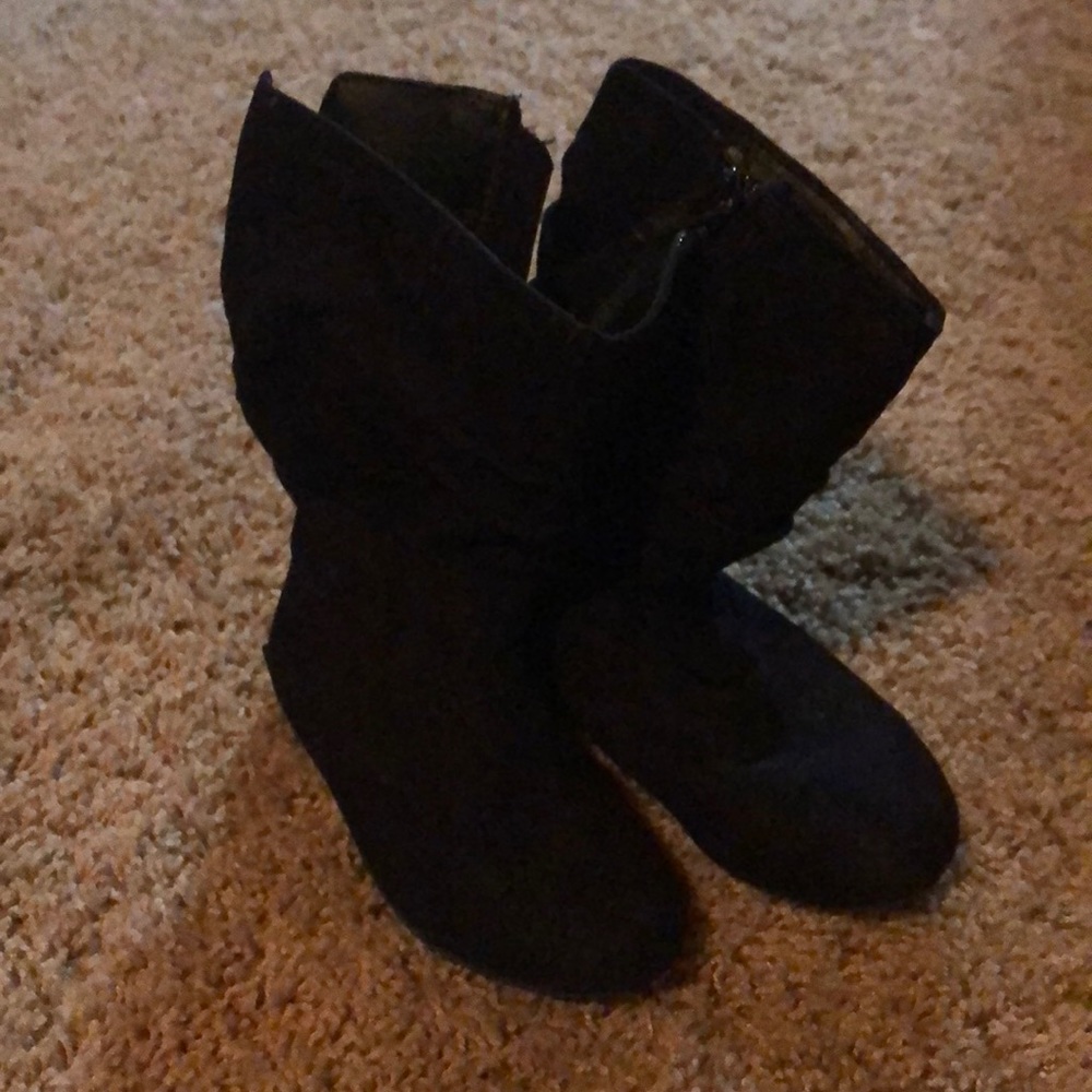 Kids boots